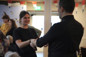 mentalist-inhuren-magic-entertainment-illusionist-gedachtenlezer-mindfck-feestje-artiest-goochelaar